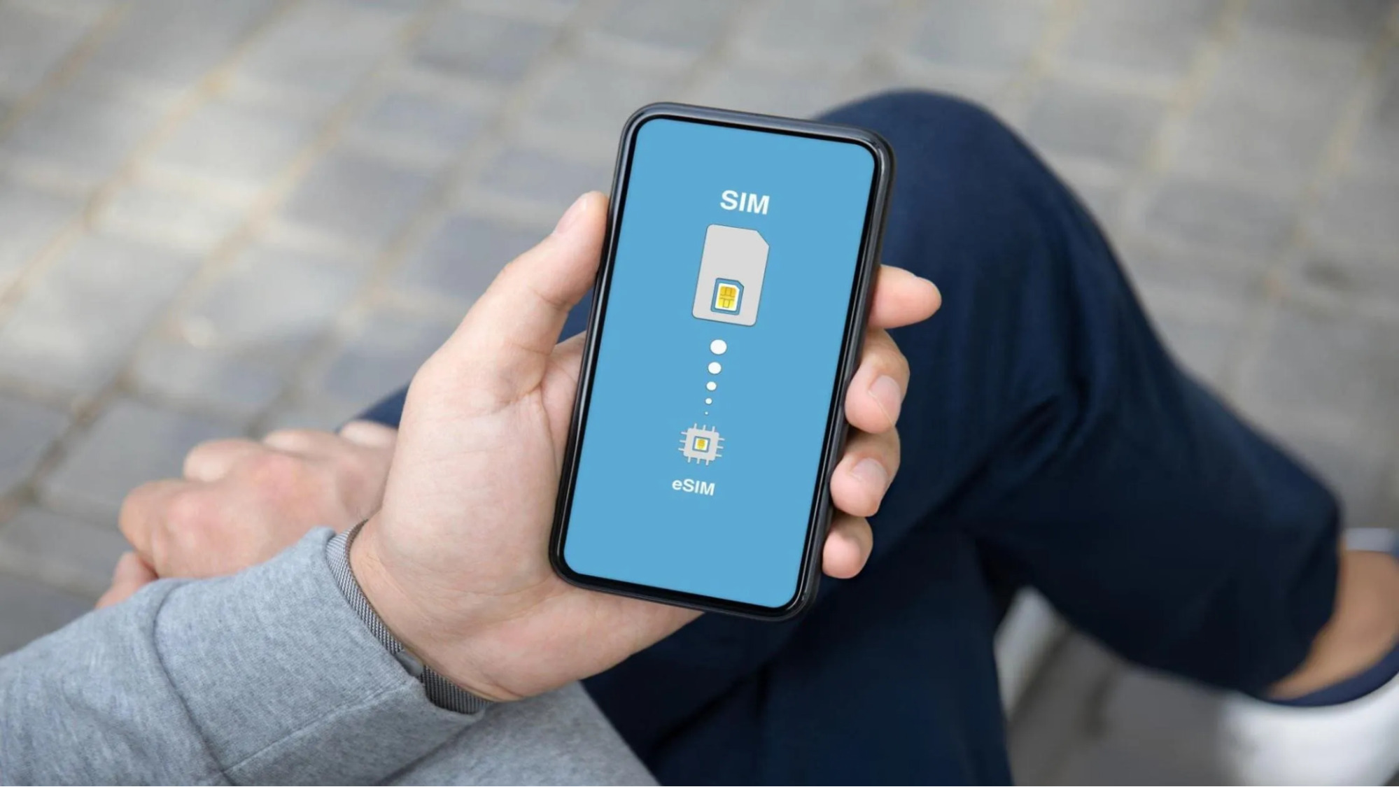 Does eSIM have a maintenance fee?