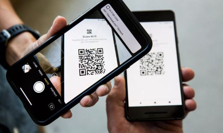 How Does eSIM Work? A Simple 4-Step Explanation 6 Scan the login code