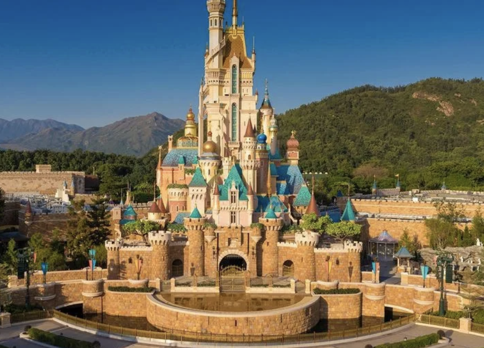 Hong Kong Self-Guided Travel Tips: What to Prepare, Where to Go? 28 Hong Kong Disneyland