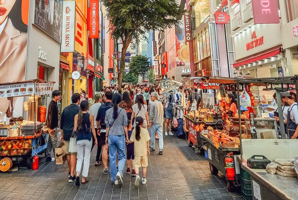 How Much Does a Trip to South Korea Cost? Latest 2026 Prices 17 Food costs in Korea