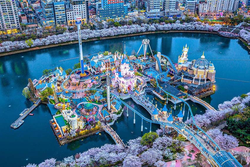 Go to an amusement park in South Korea in month 7
