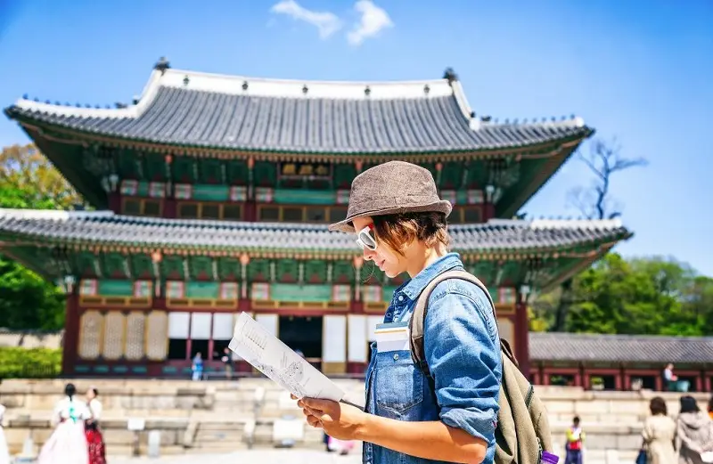 Choose the right travel season