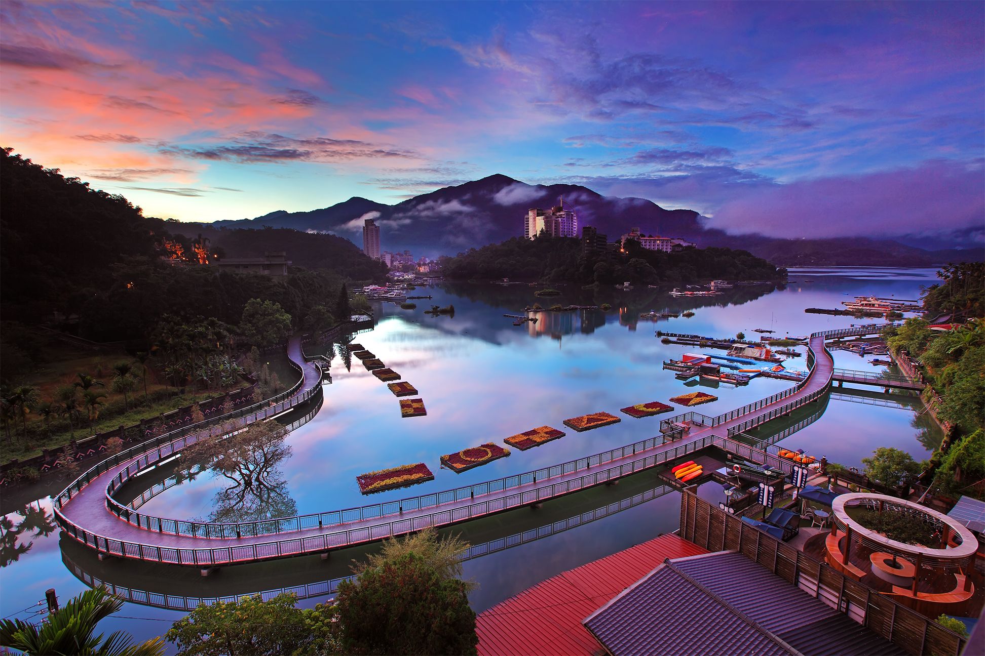 Taiwan Travel Tips 2026: Complete Guide for First-Timers 47 sun moon lake