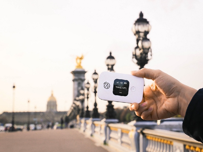 Is Renting WiFi for the USA Really Convenient? Compare with a USA Travel eSIM 7 Rent WiFi for the USA