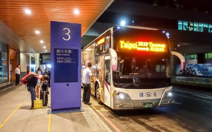 Airport bus