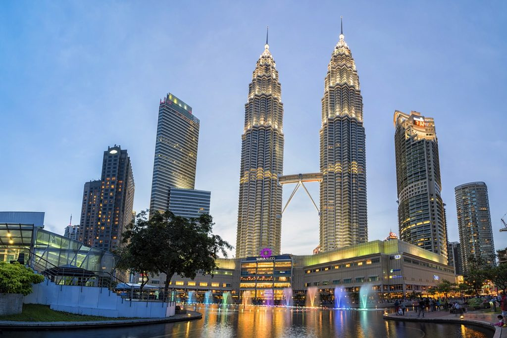 Traveling to Malaysia in July: Complete Guide 19 Exploring modern and vibrant Kuala Lumpur