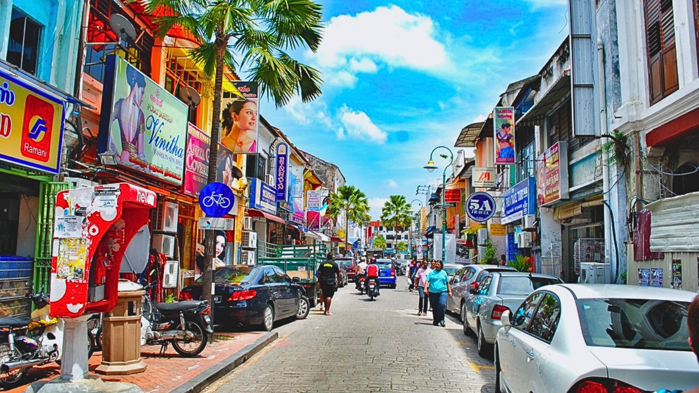 Traveling to Malaysia in July: Complete Guide 20 Strolling through the old George Town in Penang