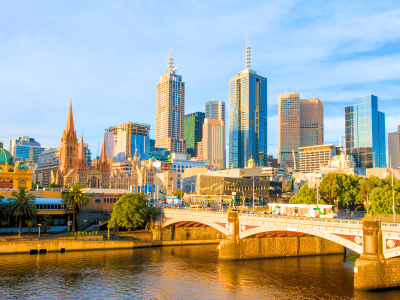 Sydney Travel 2026: Visa, Costs, Itinerary for Vietnamese Travelers 12 Autumn from month 3 to month 5